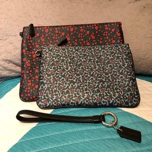 NWT Coach Ranch Floral 2 Piece  Wristlet Set